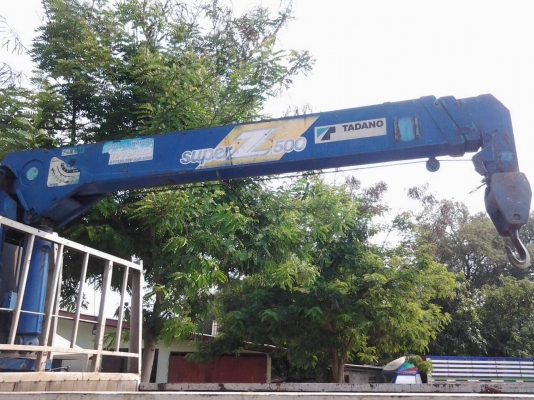 ขาย6ล้อ เดก้า195ปี48กระบะยาว6เมตรติดเครนTADANO 5ตัน