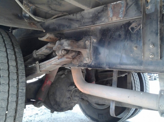 ขาย6ล้อ เดก้า195ปี48กระบะยาว6เมตรติดเครนTADANO 5ตัน