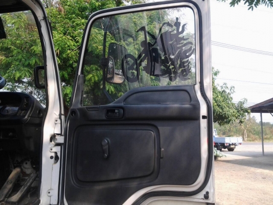 ขาย6ล้อ เดก้า195ปี48กระบะยาว6เมตรติดเครนTADANO 5ตัน