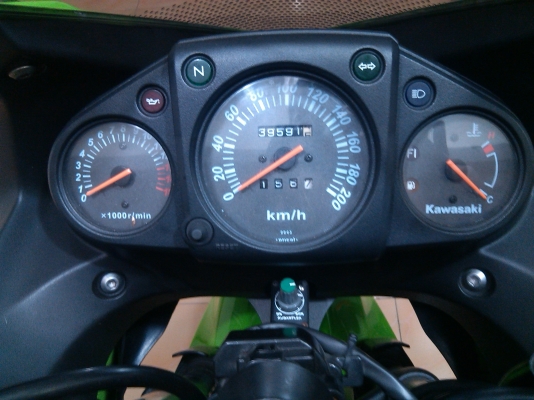 ninja 250 ต่อทะเบียนแล้วลดราคาครับ 59000 งดต่อราคาครับ