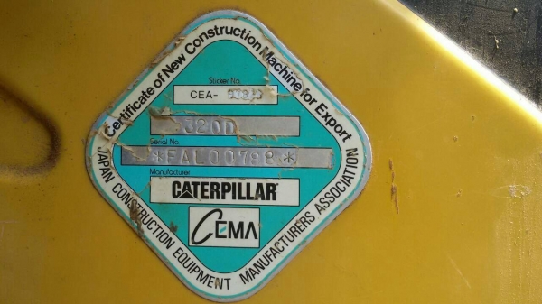 รถแบคโฮ CAT  320D  ( รถทำงาน 11,xxx กว่า ชม. )   สนใจติดต่อ   081 - 6079515