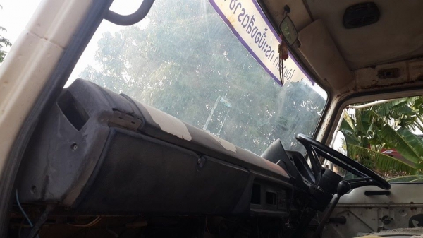 ขาย NISSAN UD 285 เทอร์โบว์ 2เพลา ท้ายเป็ดลาก320 เหล็กดรีมสอดทะลุ แชชซีสวย เครื่องแน่น สภาพพร้อมลุยงาน  พ.เพาเวอร์ เอกสารพร้อมโอน