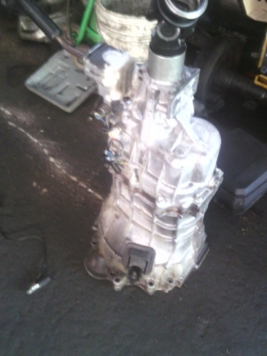 ขายเกียร์ อีซูซุ ออนิวตัว2.5vgsปี2015 ขายเกียร์ อีซูซุ ออนิวตัว2.5vgsปี2015