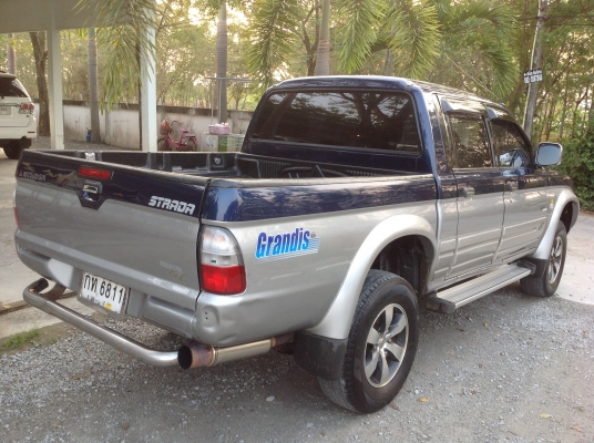 ขายมิตซูบิชิสตราด้า 4 ประตู โฟวิล ขายราคา 155000 บาท คับ ขายมิตซูบิชิสตราด้า 4 ประตู โฟวิล ขายราคา 155000 บาท คับ