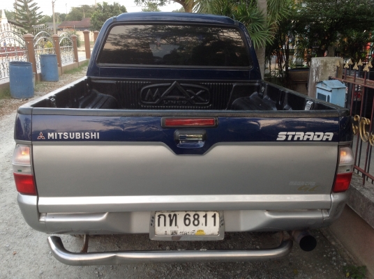 ขายมิตซูบิชิสตราด้า 4 ประตู โฟวิล ขายราคา 155000 บาท คับ ขายมิตซูบิชิสตราด้า 4 ประตู โฟวิล ขายราคา 155000 บาท คับ