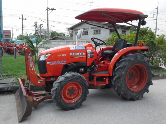 รถคูโบต้า 36 แรงม้า ใช้เงินออกรถ 5,000 บาท + ส่งฟรีทั่วประเทศ