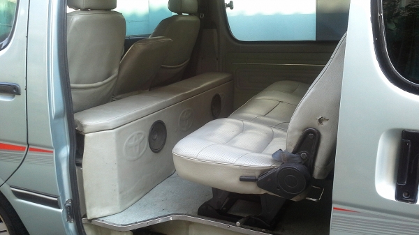 TOYOTA HIACE 2.5 พ.พาวเวอร์ปี97