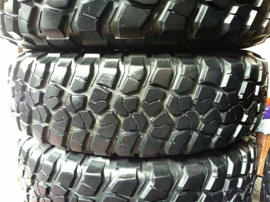 ขายยาง  BF KM2  255 85 16