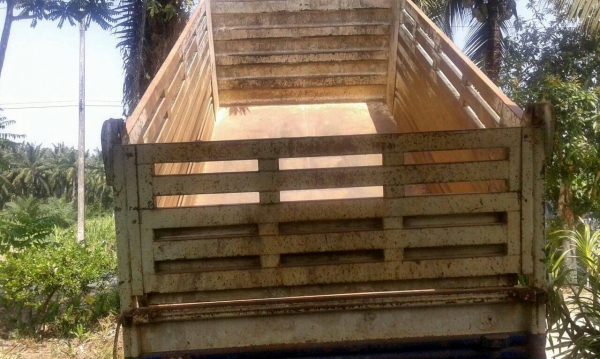 รถฮีโน่ 6 ล้อดั้ม FC9J 175 แรงม้า. ปี 55  ( รถวิ่ง 6x,xxx กว่า กม. )   สนใจติดต่อ  081 - 6079515