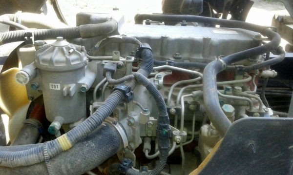 รถฮีโน่ 6 ล้อดั้ม FC9J 175 แรงม้า. ปี 55  ( รถวิ่ง 6x,xxx กว่า กม. )   สนใจติดต่อ  081 - 6079515