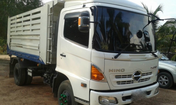 รถฮีโน่ 6 ล้อดั้ม FC9J 175 แรงม้า. ปี 55  ( รถวิ่ง 6x,xxx กว่า กม. )   สนใจติดต่อ  081 - 6079515