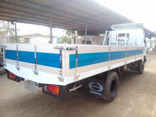 6 ล้อกลาง  HINO  *สมอเงิน*  FC4J  140 แรงม้า  * ยาว 5.50 ม.*  รถสวยเดิม+สวยจริง+พร้อมใช้งาน * รถห้างแท้ * มีเล่มพร้อมโอน *