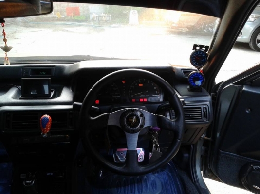 MITSUBISHI, GALANT 2.0 GTi โฉม ปี90-93 สีเขียว เกียร์ออโต้ ติดแก๊ส LPG