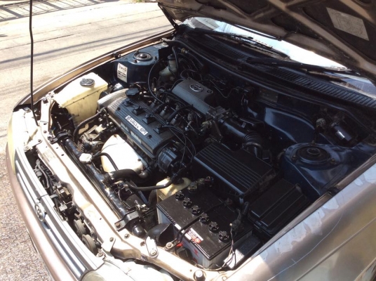 ขายครับ toyota corola 1.6. ท๊อปสุด ออโต้ ไฟฟ้าทั้งคัน เครื่องเกียรช่วงล่างดีภายในสวยสะอาด พร้อมใช้ แอรหนาวมวิ่งไกลสะบาย สีไม่สวยครับเก็บสีอย่างเดียวจบเลย. ราคา39000 งดต่อลอง กอล์ฟครับ085-359-4089หรือ082-494-5768 ดูรถสายไหมวงศกร24ชม