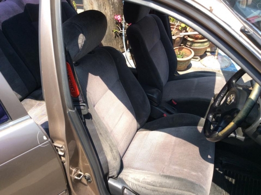 ขายครับ toyota corola 1.6. ท๊อปสุด ออโต้ ไฟฟ้าทั้งคัน เครื่องเกียรช่วงล่างดีภายในสวยสะอาด พร้อมใช้ แอรหนาวมวิ่งไกลสะบาย สีไม่สวยครับเก็บสีอย่างเดียวจบเลย. ราคา39000 งดต่อลอง กอล์ฟครับ085-359-4089หรือ082-494-5768 ดูรถสายไหมวงศกร24ชม