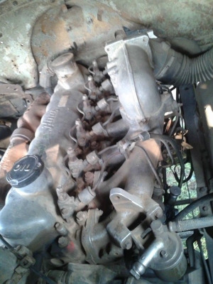 ขายสิบล้อ1เพลา เทรลเลอร์หัวยาว เครื่องEH700 168แรง เครื่องดี คัชซีสวย ยางดีสภาพพร้อมใช้งาน เอกสารพร้อมโอน สนใจโทร 090-8588220คุณนะ 093-3258446คุณบิวตี้ ID:narong498 หรือ www.truck.in.th/498 หรือfb:ณรงค์ ซื้อขายรถมือสอง(เว็บไซต์ส่วนตัว)