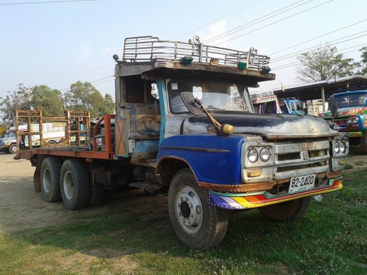 ขายสิบล้อ1เพลา เทรลเลอร์หัวยาว เครื่องEH700 168แรง เครื่องดี คัชซีสวย ยางดีสภาพพร้อมใช้งาน เอกสารพร้อมโอน สนใจโทร 090-8588220คุณนะ 093-3258446คุณบิวตี้ ID:narong498 หรือ www.truck.in.th/498 หรือfb:ณรงค์ ซื้อขายรถมือสอง(เว็บไซต์ส่วนตัว)