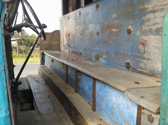 ขายสิบล้อ1เพลา เทรลเลอร์หัวยาว เครื่องEH700 168แรง เครื่องดี คัชซีสวย ยางดีสภาพพร้อมใช้งาน เอกสารพร้อมโอน สนใจโทร 090-8588220คุณนะ 093-3258446คุณบิวตี้ ID:narong498 หรือ www.truck.in.th/498 หรือfb:ณรงค์ ซื้อขายรถมือสอง(เว็บไซต์ส่วนตัว)