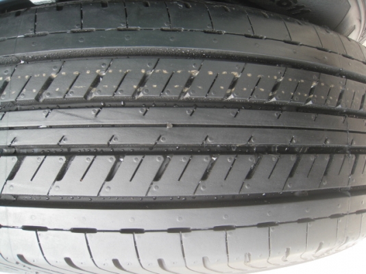 ขายล้อแม็กป้ายแดง D-max สีรมดำ 16"x6.5" et41 6รู139.7 + ยาง Bridgestone Duravis r611 215/70r16 ยางผลิตสัปดาห์ที่34 ปี14 ตุ่มและสีที่หน้ายางมีทุกเส้นครับ ขายทั้งชุด 17,500 บาทครับ สนใจติดต่อเล็กคลองสามครับ 081-3747940