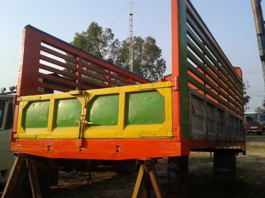 ขายกระบะเหล็กยกลงจากรถสิบล้อ พื้นเหล็ก ตรงเหล็ก พื้นดี ไม่ผุ สีสันดี สภาพพร้อมใช้งาน สนใจโทร 090-8588220คุณนะ 093-3258446คุณบิวตี้ ID:narong498 หรือ www.truck.in.th/498 หรือfb:ณรงค์ ซื้อขายรถมือสอง(เว็บไซต์ส่วนตัว)