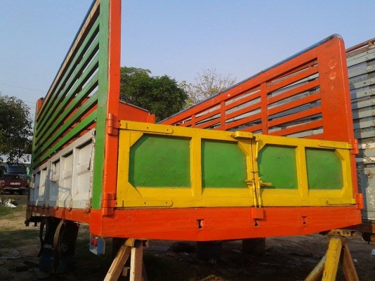 ขายกระบะเหล็กยกลงจากรถสิบล้อ พื้นเหล็ก ตรงเหล็ก พื้นดี ไม่ผุ สีสันดี สภาพพร้อมใช้งาน สนใจโทร 090-8588220คุณนะ 093-3258446คุณบิวตี้ ID:narong498 หรือ www.truck.in.th/498 หรือfb:ณรงค์ ซื้อขายรถมือสอง(เว็บไซต์ส่วนตัว)