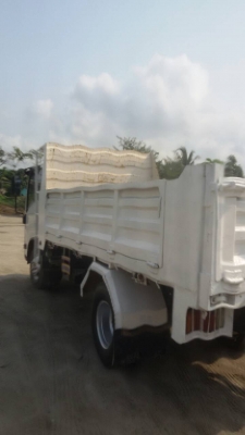 ขายอีซูซุ NMR หกล้อดั้ม 130 แรงม้า