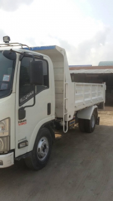 ขายอีซูซุ NMR หกล้อดั้ม 130 แรงม้า