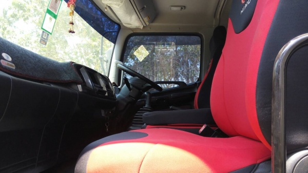 รถฮีโน่ 12 ล้อ หัวลาก 380 แรงม้า. ปี 57  ( ขายแม่ , ลูก )   สนใจติดต่อ  081 - 6079515