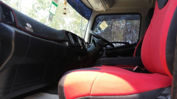 รถฮีโน่ 12 ล้อ หัวลาก 380 แรงม้า. ปี 57  ( ขายแม่ , ลูก )   สนใจติดต่อ  081 - 6079515