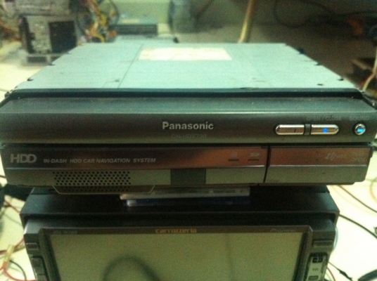 จอ HDD Panasonic CN-HDX730D HDD SD SDบันทึกMP3 ลงHDDได้ ปรีเอ้า 2ชุด Vedio 3 ต่อกล้องถอยได้ พร้อมรีโมท มือ2 ญี่ปุ่น