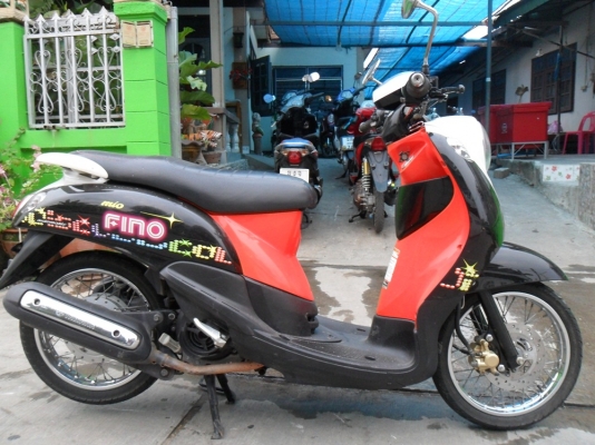 fino ปี52 รถเดิม สีสวยเครื่องดีเอกสารพร้อมโอน fino ปี52 รถเดิม สีสวยเครื่องดีเอกสารพร้อมโอน