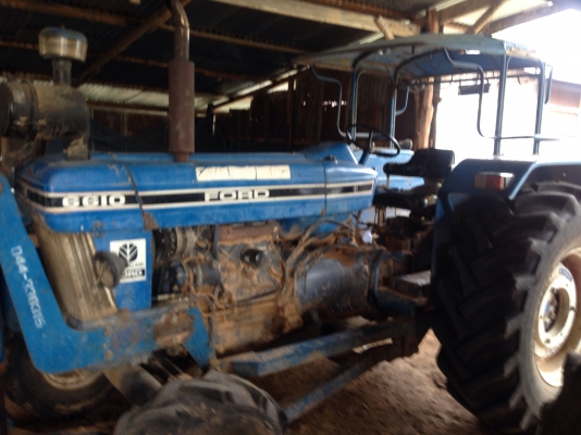 ขายรถไถFORD 1 เพลา เสื้อลาย เลขเกียร์ EONN-7006-FA ท้ายเบาะ EONN501-EA รถสวยสภาพดีพร้อมใช้งาน อุปกรณ์ครบพร้อม มีใบมีดดันหน้า ผาน7สภาพดีมากพร้อมใช้งาน ทะเบียนพร้อมโอน เครื่องแห้งแรงดี ระบบไฮดรอลิกส์ดี  ราคา 348,000บาท คูณ ชัยยา อ.สตึก โทร 089-8451887 081-9