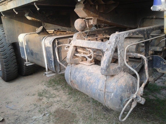 ขายสิบล้อ1เพลา ดั้มอีซูซุDECA คัชซีJCM เครื่อง175เทอร์โบ พ.เพาเวอร์ เครื่องดี คัชซีสวย ยางดี สภาพพร้อมใช้งาน เอกสารพร้อมโอน ราคา520,000 สนใจโทร 090-8588220คุณนะ 093-3258446คุณบิวตี้ ID:narong498 หรือ www.truck.in.th/498 หรือfb:ณรงค์ ซื้อขายรถมือสอง(เว็บไซ