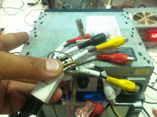 จอทัชสกรีน ECLIPSE AVN075HD DVDทุกโซน HDD MP3 CD CARD MS Duo 50W*4 กล้องถอย ปรีเอ้า2 Vedio 2 ปรับจอออก ปรับองศาจอ บันทึกCDลงฮาร์ดดิส มือ2 ญี่ปุ่น