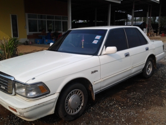 โตโยตาคราว สวยๆพร้อมใช้ทะเบียนเต็ม