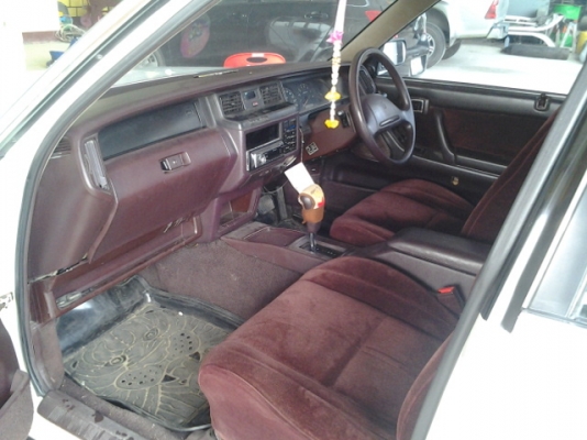 โตโยตาคราว สวยๆพร้อมใช้ทะเบียนเต็ม