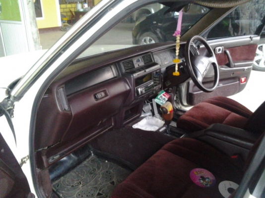 โตโยตาคราว สวยๆพร้อมใช้ทะเบียนเต็ม