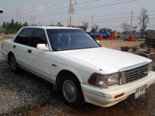 โตโยตาคราว สวยๆพร้อมใช้ทะเบียนเต็ม