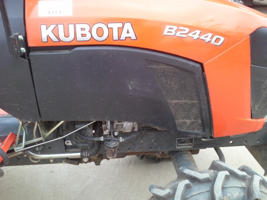 ขาย แทรกเตอร์ KUBOTA B2440 สภาพ 90\% 2xx ช.ม