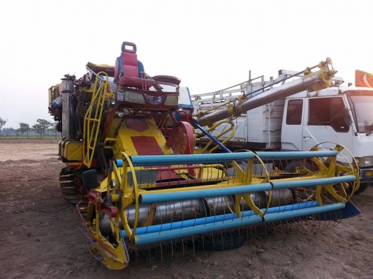 ขายรถเกี่ยวข้าวเกษตรพัมนา รุ่นปลดหนี้ อุ้ม2.5ตัน เครื่องอีซูซุ175แรง ตัวเดิน12HT ปั้ม22ไดกิ้น เครื่องดี ช่วงล่างดี ทำงานขยัน เกี่ยวเร็ว สภาพพร้อมใช้งาน สนใจโทร 090-8588220คุณนะ 093-3258446คุณบิวตี้ ID:narong498 หรือ www.truck.in.th/498 หรือfb:ณรงค์ ซื้อขา