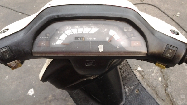 ขายรถป๊อบฮอนด้า รุ่นแทคstand up ขาตั้งไฟฟ้า