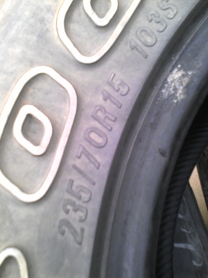 235/70R15 MAXIS H/P BRAVO 600 ตัวหนังสือขาว ชุด 4 ล้อ ได้ทุกเส้นครับ  TEL.081-427-3941