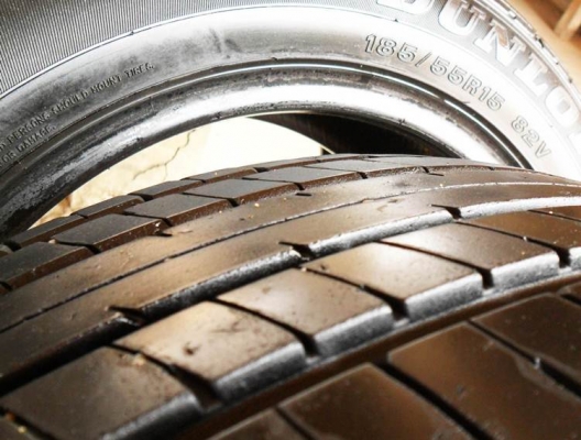 ยางดันล็อป185-55-R15ลงพื้นปลายปี12(4เส้น2,400บ)ดอกหนา ยางดันล็อป185-55-R15ลงพื้นปลายปี12(4เส้น2,400บ)ดอกหนา