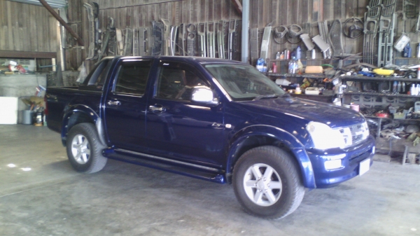 ขายรถกะบะ 4 ประตูโฟร์วิล ยี่ห้อ อีซูซุ D-MAX 3.0 ปี2003