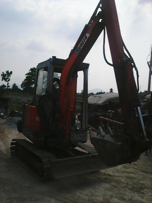 ขายแบ็คโฮ KUBOTA KH-024 ขนาดเท่า PC-25  พร้อมใช้งาน