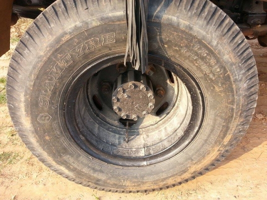 ขาย6ล้อ ดั้มISUZU NPR 115แรง เครื่องดี คัชซีสวย ยางดี สภาพพร้อมใช้งาน เอกสารพร้อมโอน สนใจโทร 090-8588220คุณนะ 093-3258446คุณบิวตี้ ID:narong498 หรือ www.truck.in.th/498 หรือfb:ณรงค์ ซื้อขายรถมือสอง(เว็บไซต์ส่วนตัว)