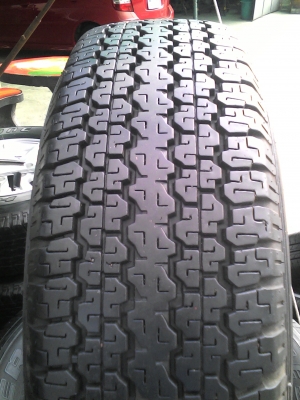 245/70R16 BRIDGE STONE DUELER H/T 689  มีชุด 4 เส้น ปี2013 สวยดอกยางหนา เสมอ ไม่มีปะ โทร.081-427-3941