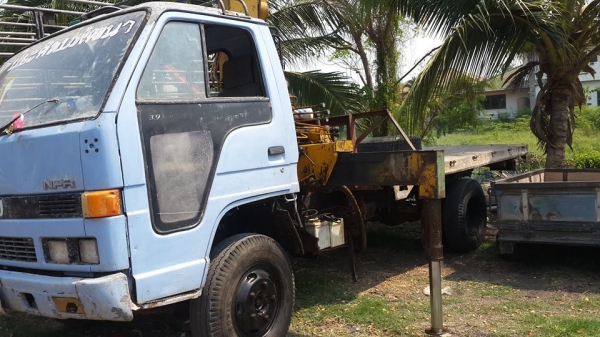 **270,000 บ.ต่อรอง///6ล้อติดเครน NPR-110** ขาย ISUZU NPR-110 6ล้อบรรทุก ติดเครน ISUZU NPR59L 4BE1-110 ฝาดำ ประกอบ เครื่องดี แรง ดี เกียร์สั้น เข้างง่าย ไม่หลุดครับ ช่วงล่างเดิม 5น็อต หน้า-หลัง คัสซีดี สวย ไม่ปะไม่ผุ กระบะเหล็กพื้นเรียบยาว4.30ม.สภาพดี พื้น **270,000 บ.ต่อรอง///6ล้อติดเครน NPR-110** ขาย ISUZU NPR-110 6ล้อบรรทุก ติดเครน ISUZU NPR59L 4BE1-110 ฝาดำ ประกอบ เครื่องดี แรง ดี เกียร์สั้น เข้างง่าย ไม่หลุดครับ ช่วงล่างเดิม 5น็อต หน้า-หลัง คัสซีดี สวย ไม่ปะไม่ผุ กระบะเหล็กพื้นเรียบยาว4.30ม.สภาพดี พื้น