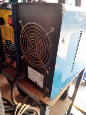 ขายเครื่องเชื่อม inverter SPEED ARC มือสองครับ ขายเครื่องเชื่อม inverter SPEED ARC มือสองครับ