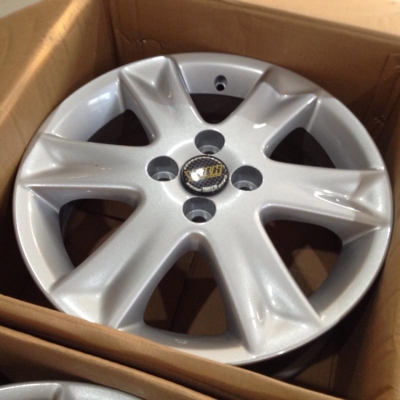 แม็กซ์16นิ้ว 4รู100 รุ่น6ก้าน ฝากลางดำ สภาพสวยทั้งชุด เช็คดุ้งแล้ว ตจวส่งได้